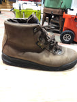 Vintage best “skywalk” leather hiking boot with boot with Gore-Tex