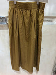 Vintage tan elastic waist skirt. #0